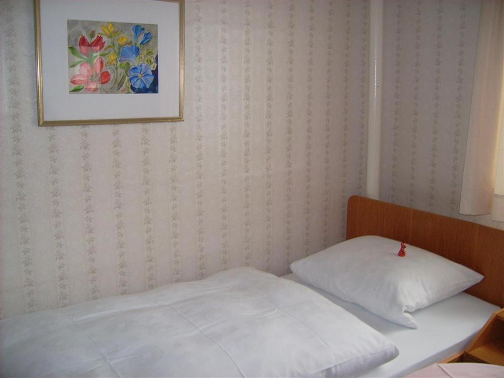 Pension Haus Weller Boppard Ruang foto